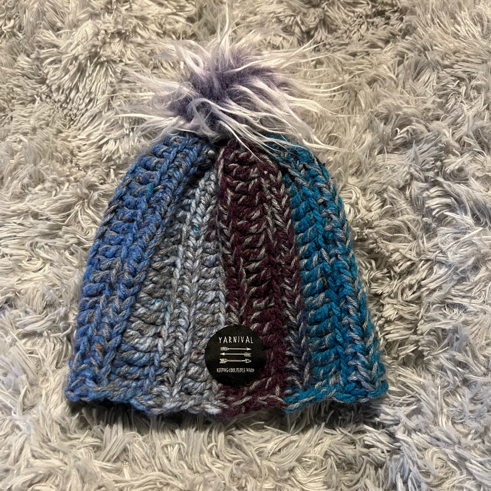 Yarnival Pom Hat